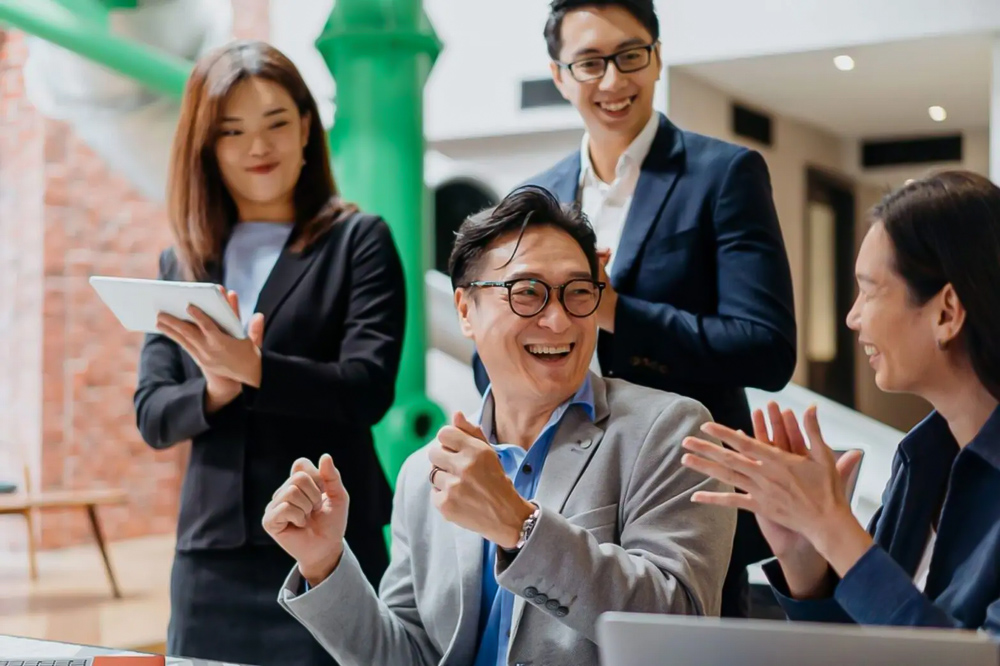 Người cấp dưới cần biết đem tiếng tốt, ca ngợi người lãnh đạo (ảnh minh họa)