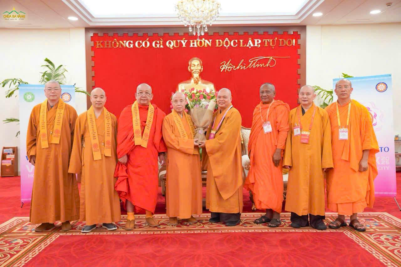 Trân trọng đón tiếp Hòa thượng Shi Yanjue - Chủ tịch Hiệp hội Phật giáo Trung Quốc cùng phái đoàn đến Việt Nam tham dự Đại lễ Vesak 2025