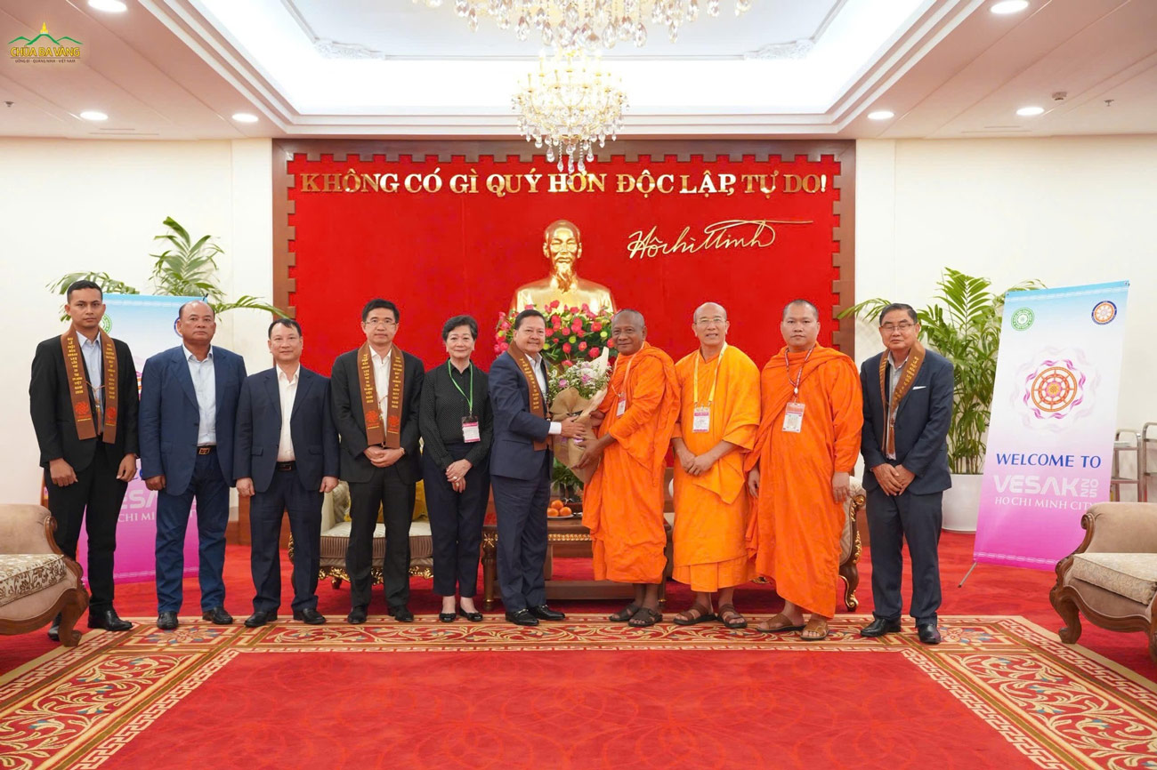 Trân trọng đón tiếp Phó Thủ tướng Campuchia - Neth Savoeun cùng phái đoàn đến Việt Nam tham dự Đại lễ Vesak Liên Hợp Quốc 2025