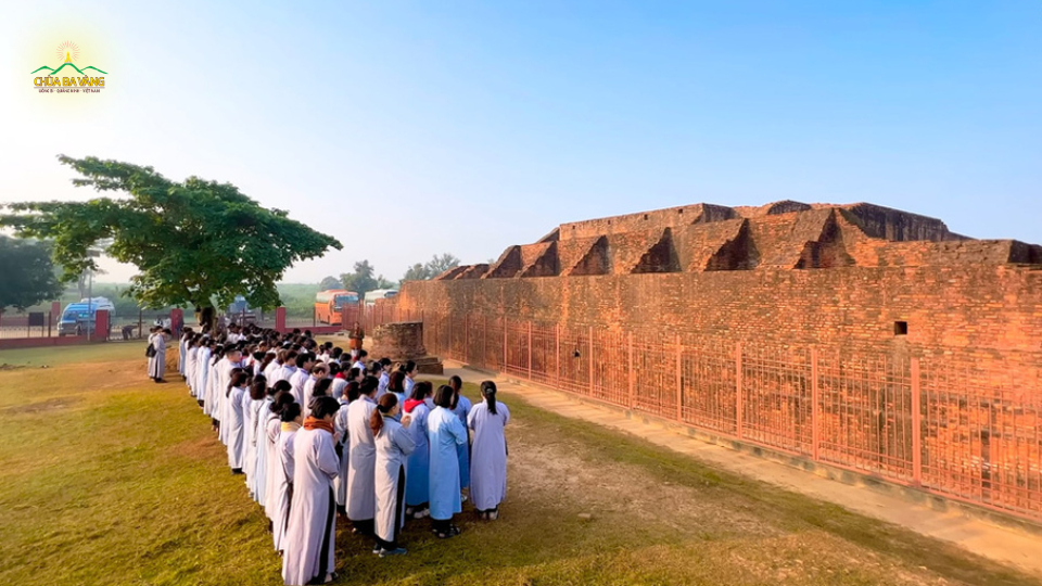 Tháp thờ Ngài Angulimala tại Ấn Độ