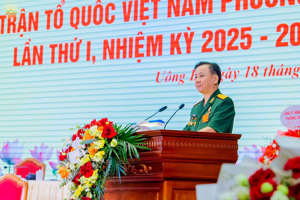 Ông Nguyễn Nhật Thủy - Phó Chủ tịch Ủy ban MTTQ, Chủ tịch Hội Cựu chiến binh phường báo cáo kiểm điểm hoạt động của Ủy ban MTTQ Việt Nam phường nhiệm kỳ 2024 - 2029