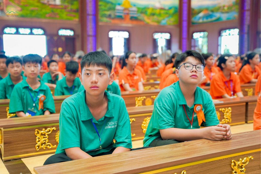 clb-la-hau-la-nghe-phap (13)