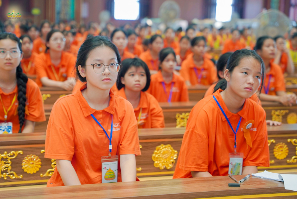 clb-la-hau-la-nghe-phap (7)