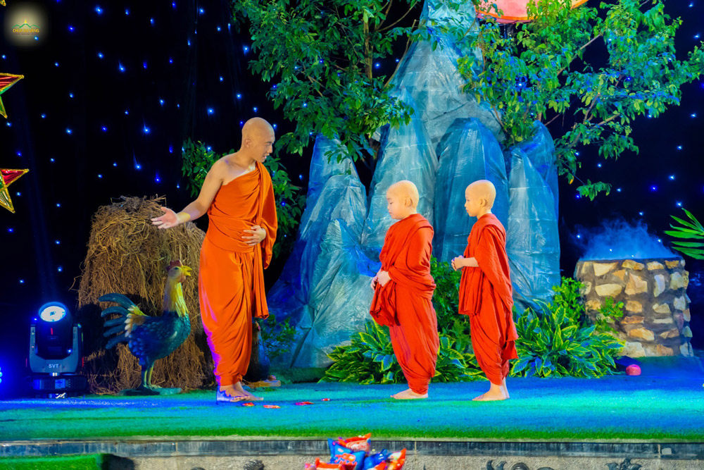 Một trong những hoạt cảnh tái hiện câu chuyện “Đức Phật độ Ngài La Hầu La”