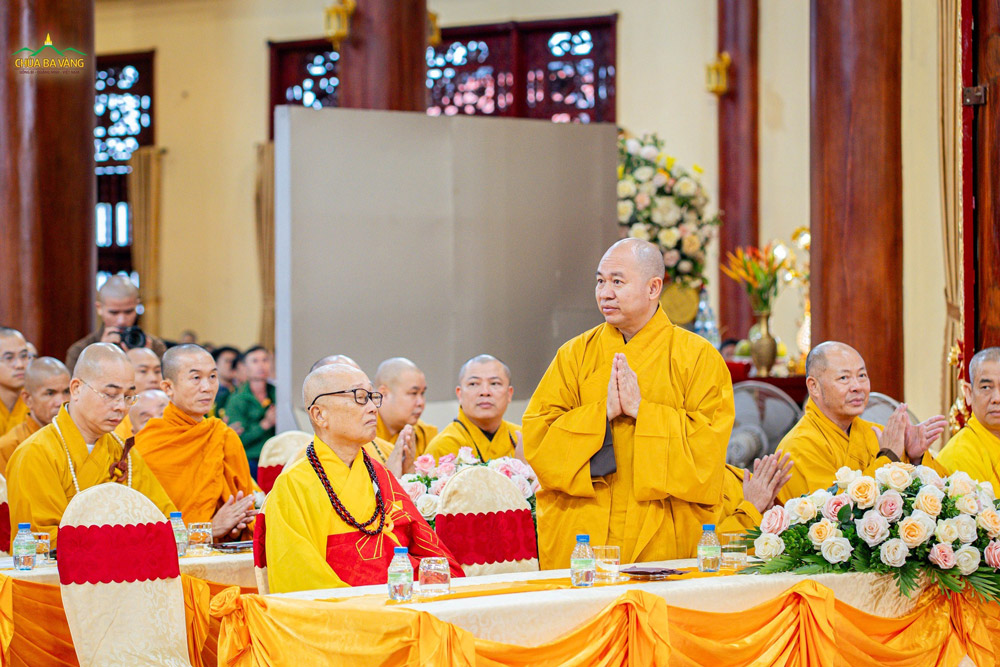 Thượng tọa Thích Đức Thiện - Phó Chủ tịch kiêm Tổng Thư ký HĐTS TW GHPGVN, Trưởng Ban Phật giáo Quốc tế TW GHPGVN, Đại biểu Quốc hội khoá XV chứng dự Đại lễ