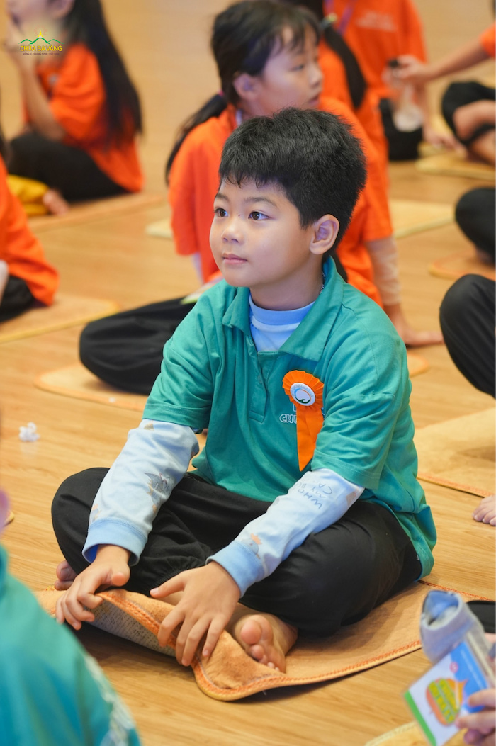 clb-la-hau-la-khoa-tu-t11 (14)