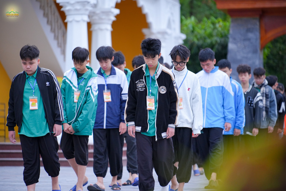 la-hau-la-thien-hanh (3)