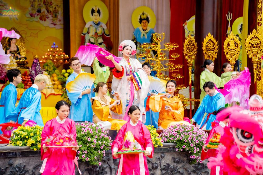 Những tiết mục đặc sắc mừng đón xuân mới