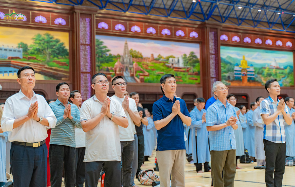 Sám hối là phương pháp không thể thiếu đối với mỗi người đệ tử Phật trên lộ trình tu học chuyển hóa nội tâm và xa rời các pháp bất thiện