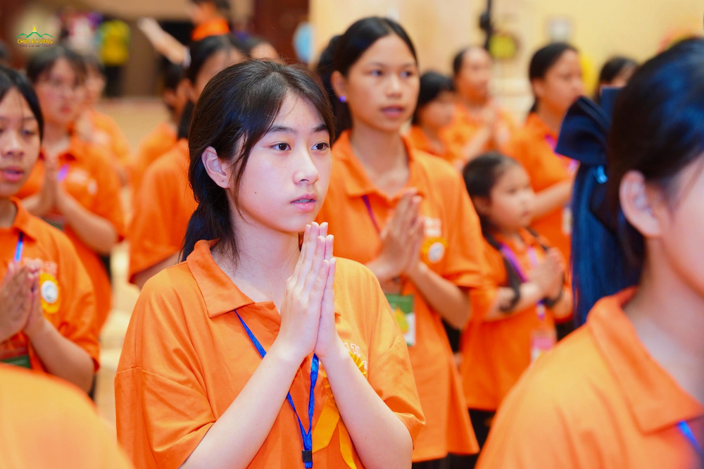 La-hau-la-khoa-tu-thang-4 (1)