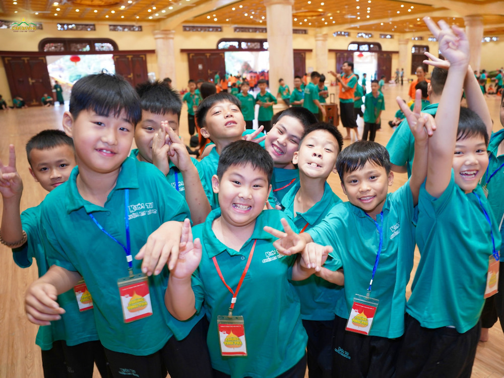 La-hau-la-khoa-tu-thang-4 (20)