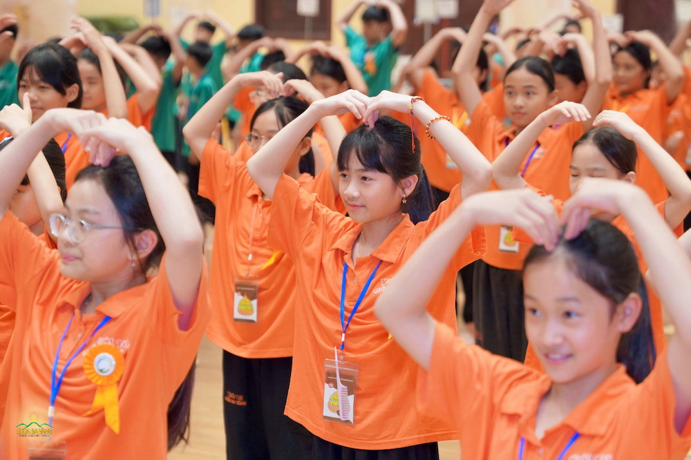 La-hau-la-khoa-tu-thang-4 (23)