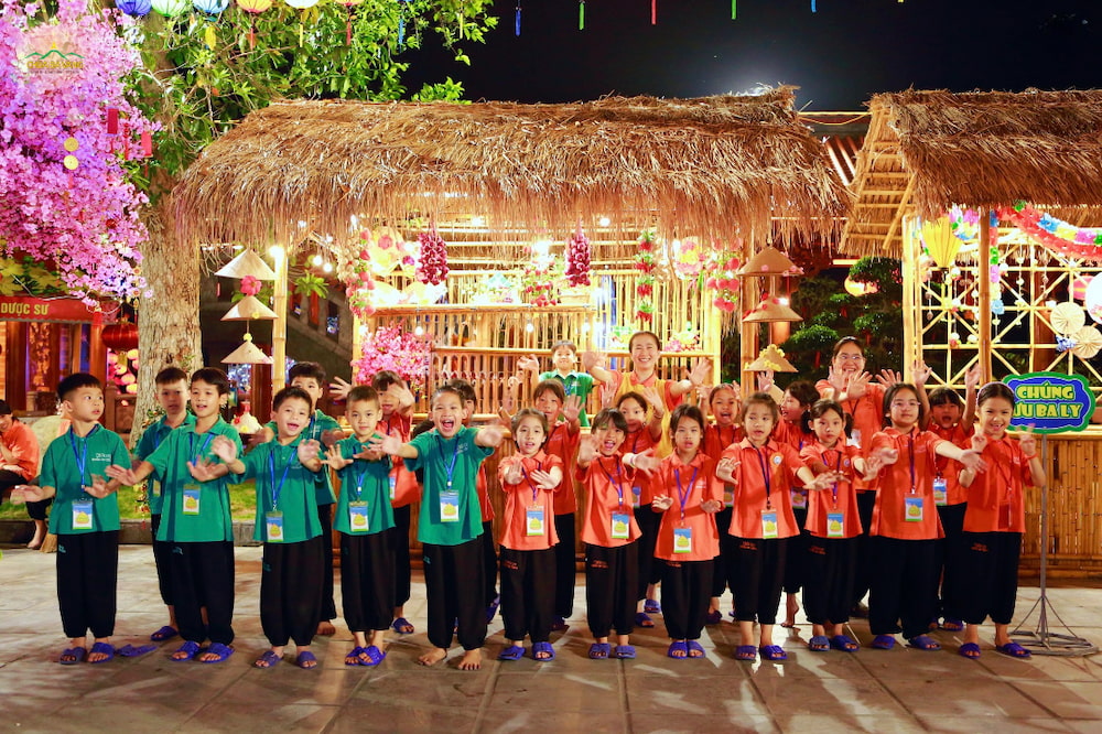 La-hau-la-khoa-tu-thang-4 (34)