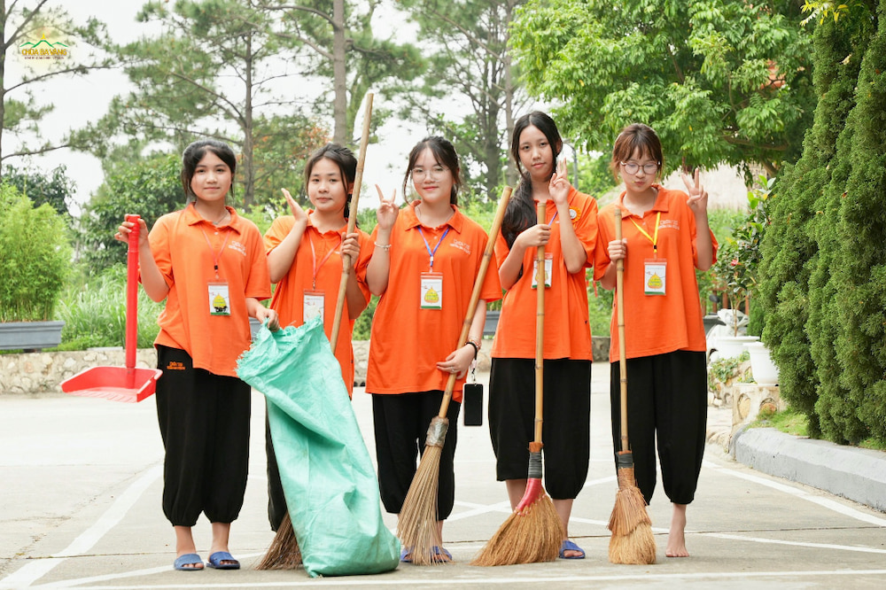 La-hau-la-khoa-tu-thang-4 (35)