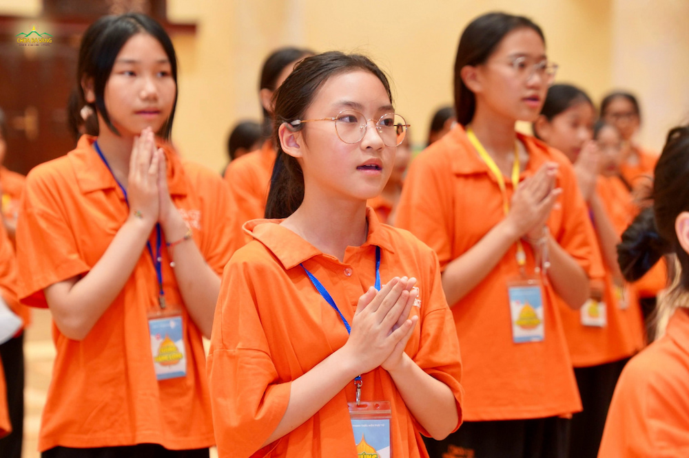 La-hau-la-khoa-tu-thang-4 (8)