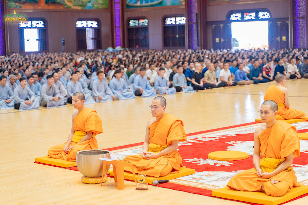 Thực hành Tứ niệm xứ bằng cách ngồi thiền (ảnh minh hoạ)