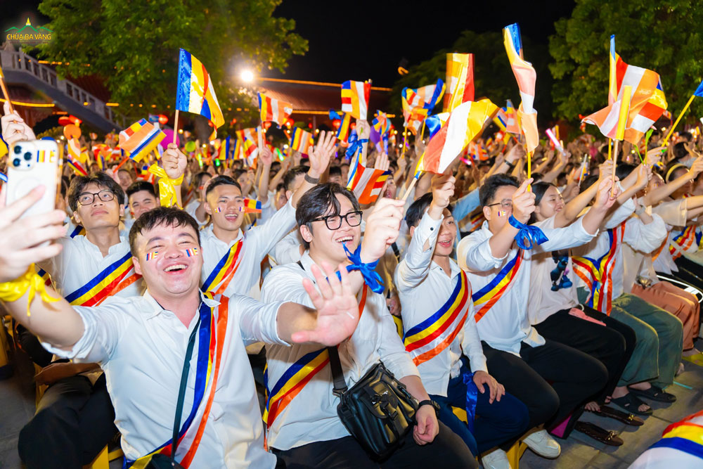Vui thay Đức Phật ra đời! Vui thay Đức Phật ra đời!