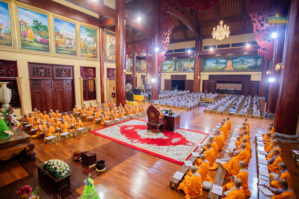 Chúng ta phải chăm chỉ nghe học Phật Pháp để khai mở trí tuệ