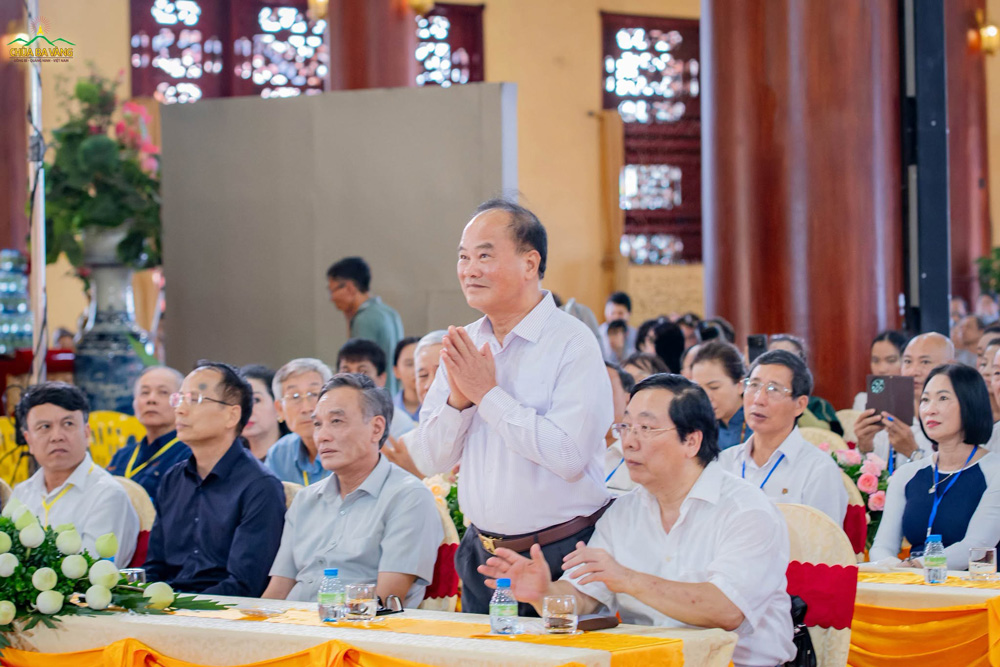 Trung tướng Hà Tuấn Vũ - nguyên Chính ủy Học viện Hậu cần tham dự chương trình