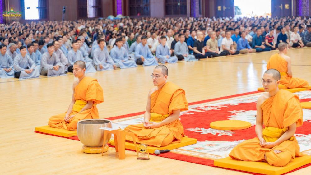 Biết hướng nội, quay về quan sát thân tâm sẽ giúp người tu đi sâu, thấy được và làm chủ nội tâm của mình (ảnh minh họa)