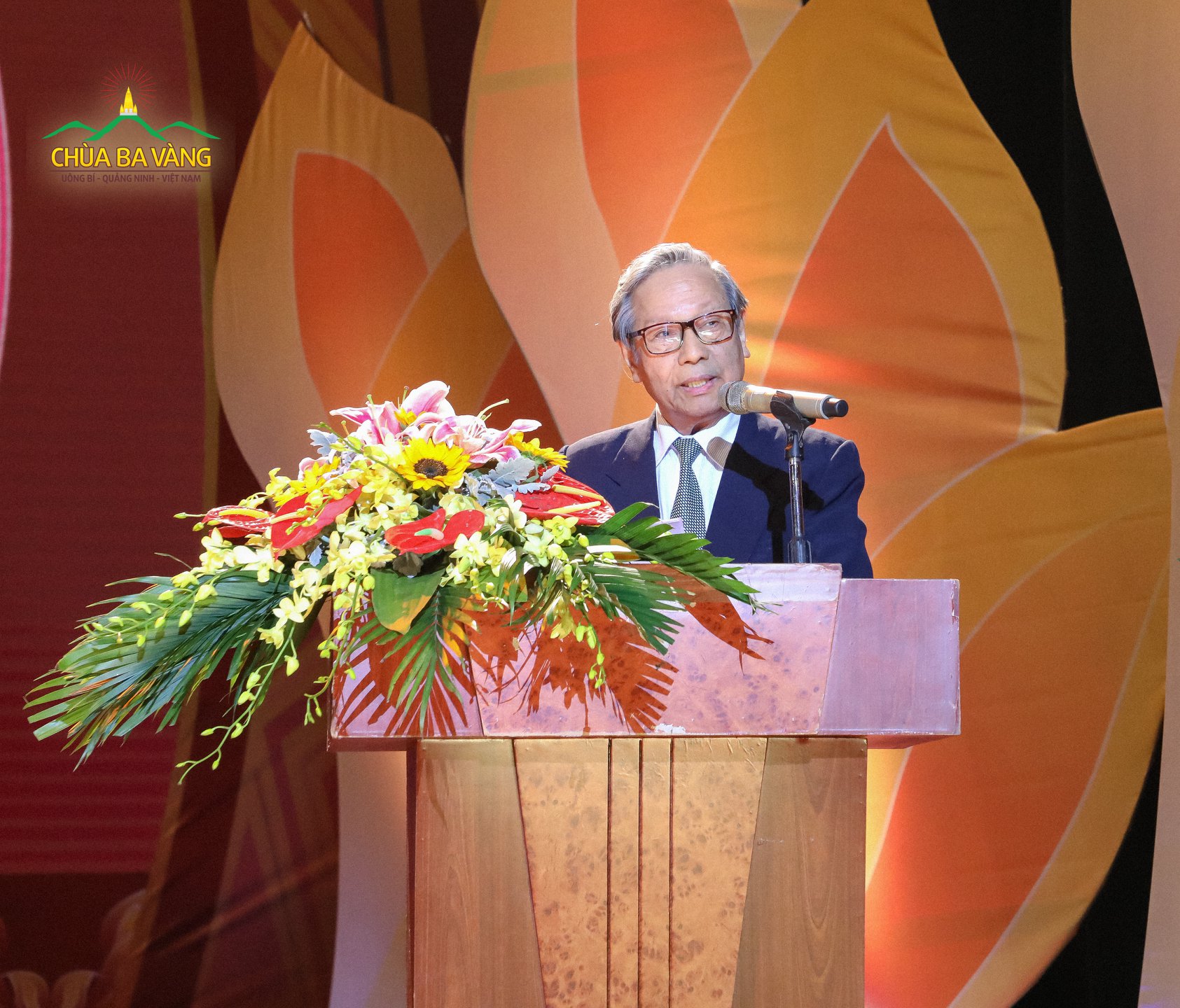 GS.TSKH Lưu Trần Tiêu - Chủ tịch Hội Di sảnvăn hóa Việt Nam phát biểu tại buổi lễ kỷ niệm.