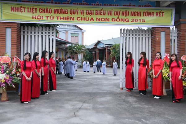 Hội nghị tổng kết Từ Thiện năm 2015 chùa Non Đông.