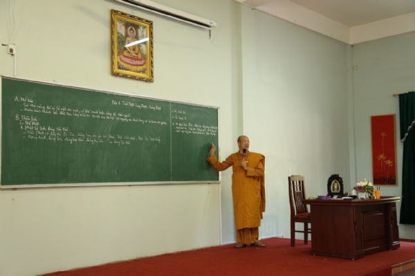 Sư Phụ Thích Trúc Thái Minh giảng về thờ Phật - lạy Phật - cúng Phật.