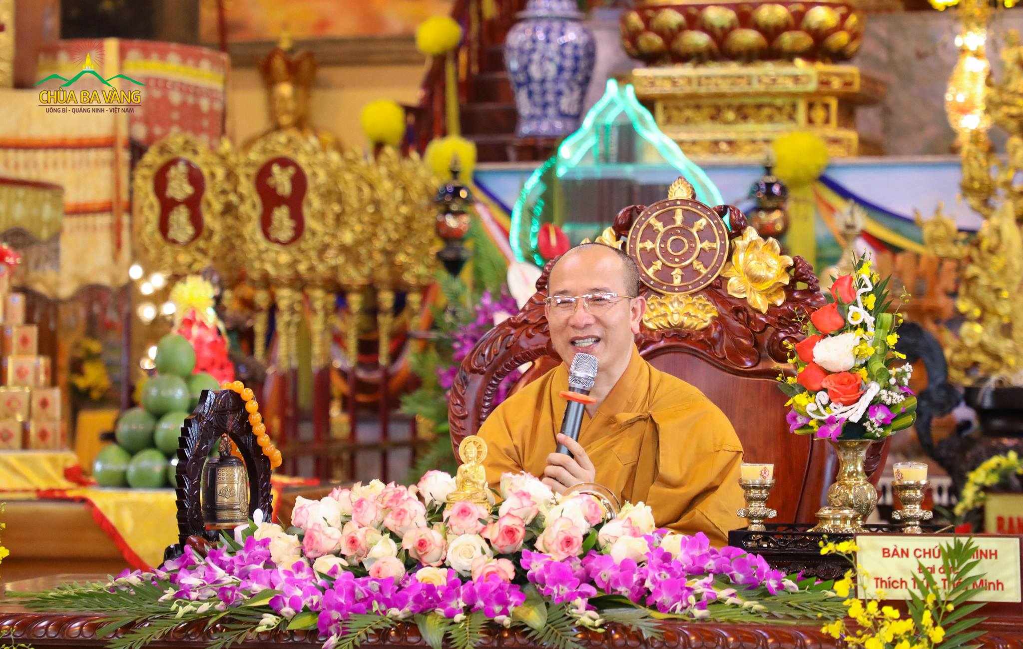 Sư Phụ Thích Trúc Thái Minh trích dẫn, giảng giải những điều Phật dạy trong kinh Giáo Thọ Thi ca La Việt.