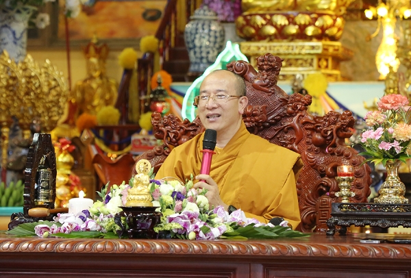 Thầy Trụ trì đã có buổi tọa đàm Phật pháp về chủ đề: 