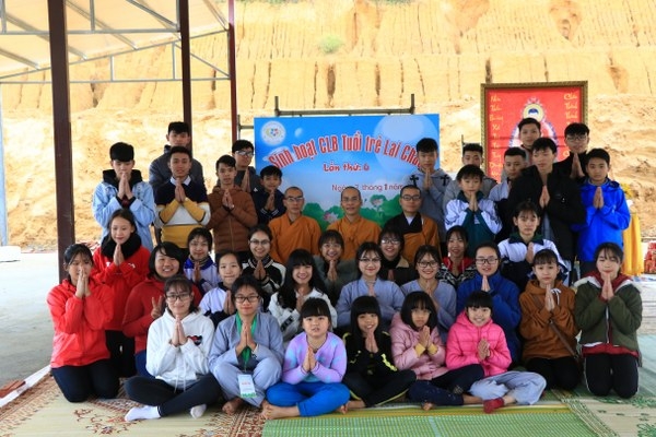 Buổi sinh hoạt cuối năm CLB Tuổi Trẻ tỉnh Lai Châu.