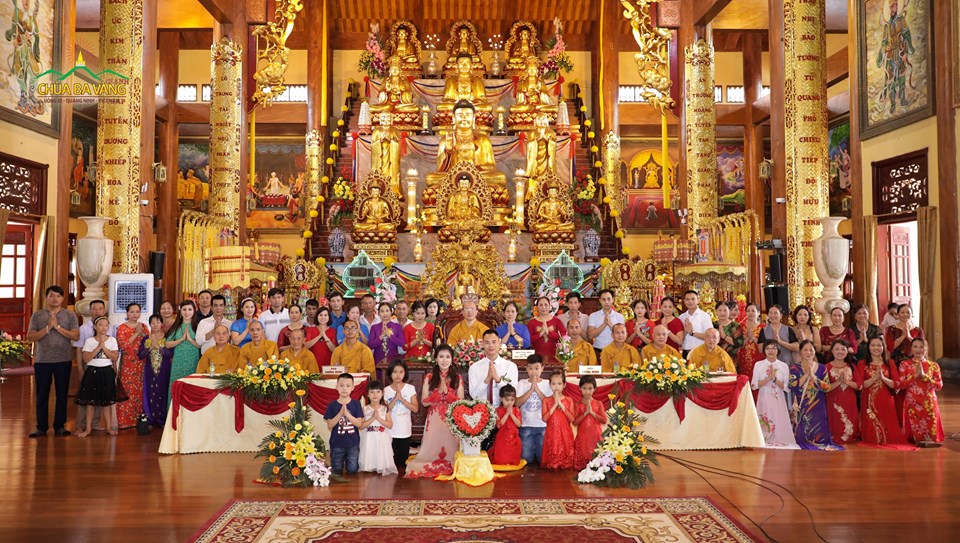 Lễ hằng thuận của đôi bạn trẻ - Phật tử chùa Ba Vàng