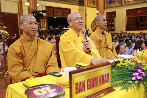 Sư phụ Thích Trúc Thái Minh - ban giám khảo cuộc thi Hái Hoa Giác Ngộ.