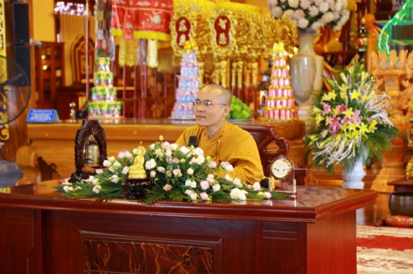 Đại Đức Thích Trúc Bảo Triệu chia sẻ một thời pháp thoại với chủ đề “Nhân quả trong tinh thần đạo Phật”.