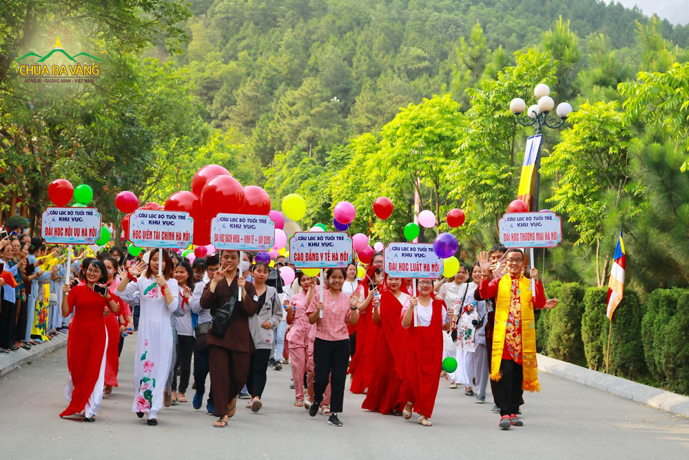 Các khu vực thuộc các trường đại học về chùa tu học và tham dự đại lễ tại chùa