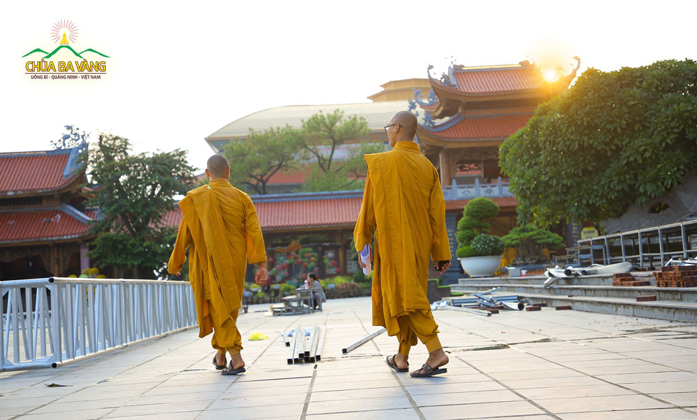 Chư Tăng chùa Ba Vàng thực hành triển khai công tác giỗ Tổ