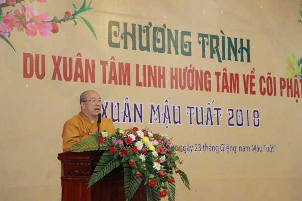 Sư Phụ Thích Trúc Thái Minh phát biểu trong chương trình.