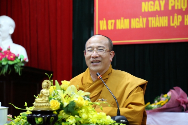 Thầy Thích Trúc Thái Minh - trụ trì chùa Ba vàng chia sẻ pháp thoại với chủ đề “Quan điểm của Đức Phật về phụ nữ”.