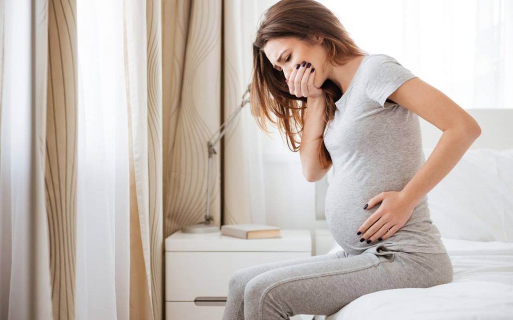 Sự thay đổi nột tiết là một trong những nguyên nhân khiến cơ thể mẹ bầu thường xuyên mệt mỏi 