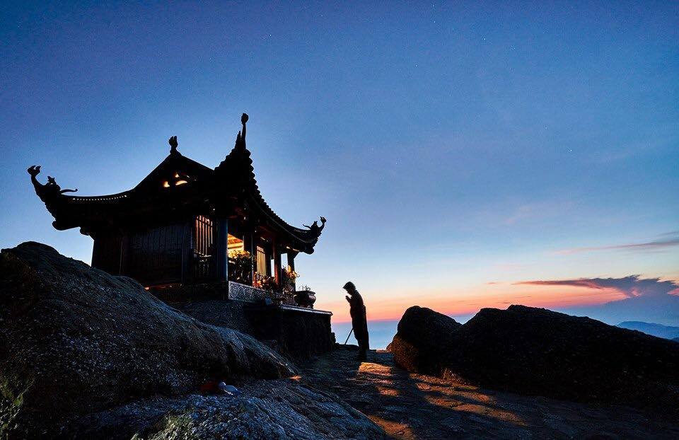 Chùa Đồng - Yên Tử là một trong những địa điểm du lịch nổi tiếng của thành phố