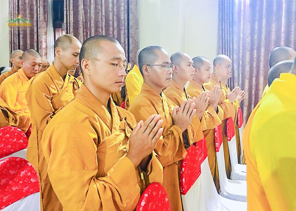 Hình ảnh Chư Tăng chùa Ba Vàng tham gia lễ khai pháp khóa an cư kết hạ