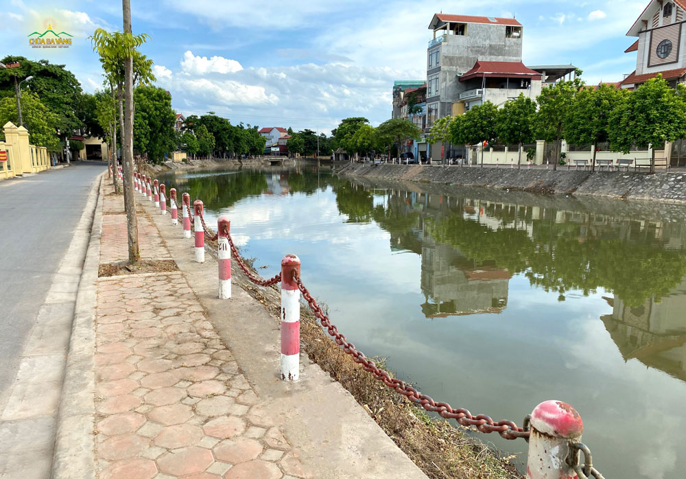 Hình ảnh dòng sông Pheo sau khi được dọn sạch