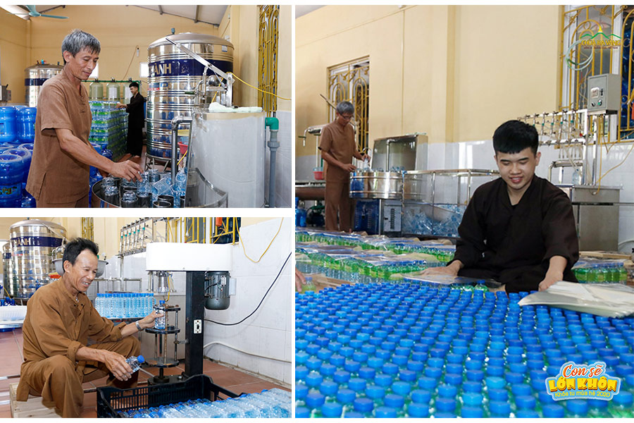 Từng giọt nước tinh khiết, ngọt lành được các Phật tử ban điện nước cẩn thận đóng vào từng chai để phục vụ cho các bạn khóa sinh trong suốt 7 ngày tu học