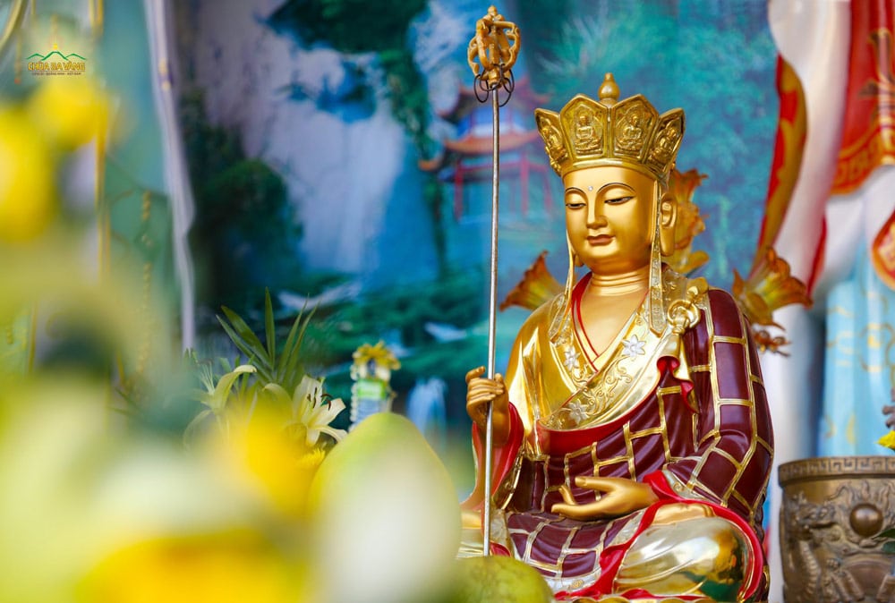 Người phát Đại tâm Bồ đề là người noi theo tấm gương của chư Phật, Bồ Tát