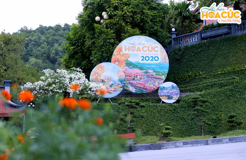 Lễ hội Hoa Cúc - Tết Trùng Dương chùa Ba Vàng năm 2020 sẽ được tổ chức từ ngày chủ nhật 25/10 đến thứ ba 27/10