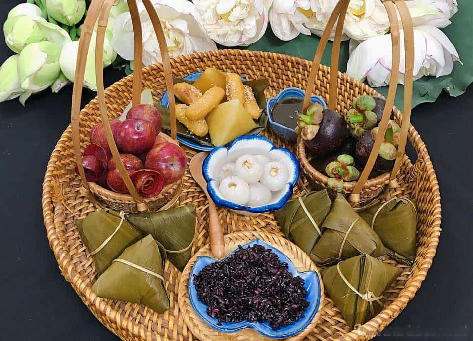 Những thức ăn mà người dân Việt Nam hay sử dụng để ăn trong ngày diệt sâu bọ (nguồn ảnh internet)