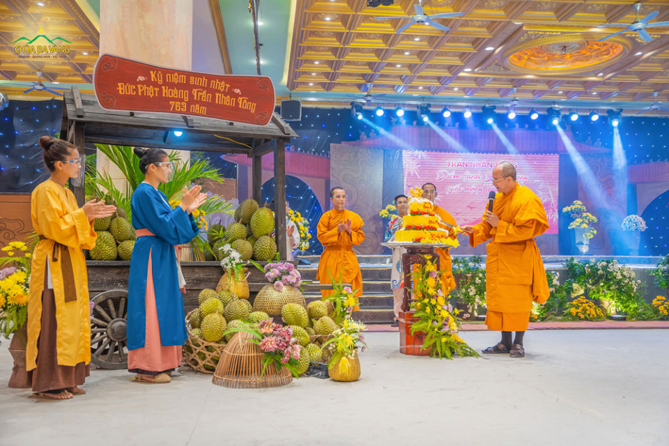 Chương trình Mừng ngày sinh Phật Hoàng Trần Nhân Tông (năm 2021)