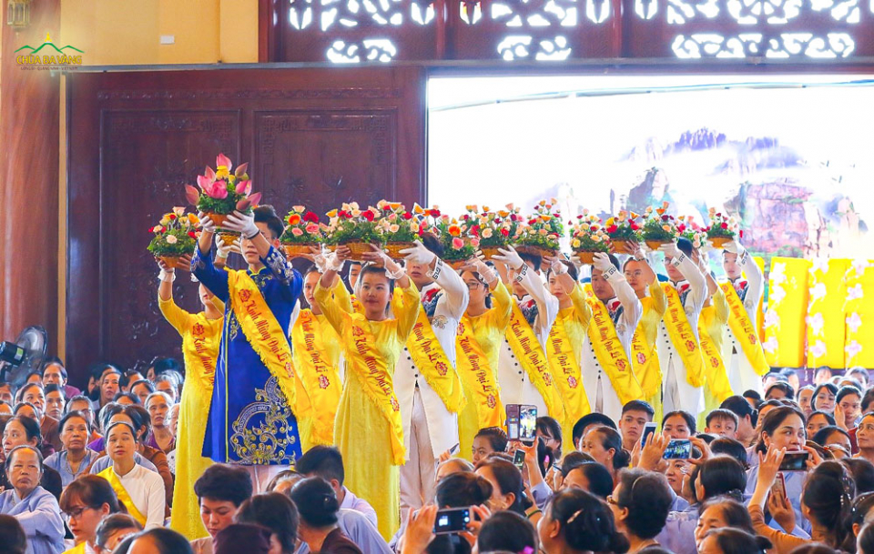 Đại lễ Vu Lan được tổ chức tại chùa Ba Vàng (ảnh năm 2019)