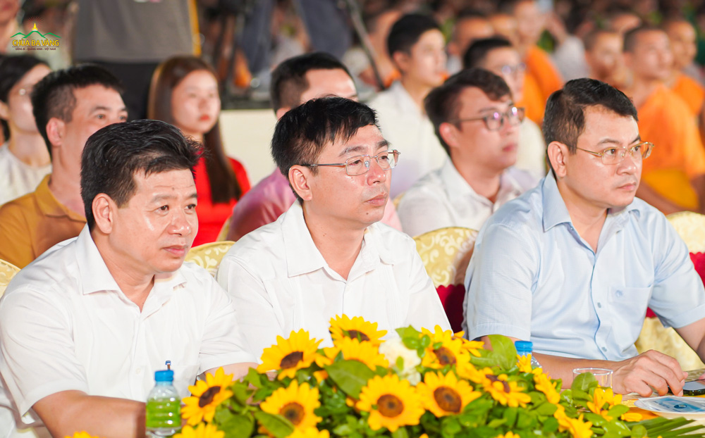Các cấp chính quyền, lãnh đạo tham gia chương trình