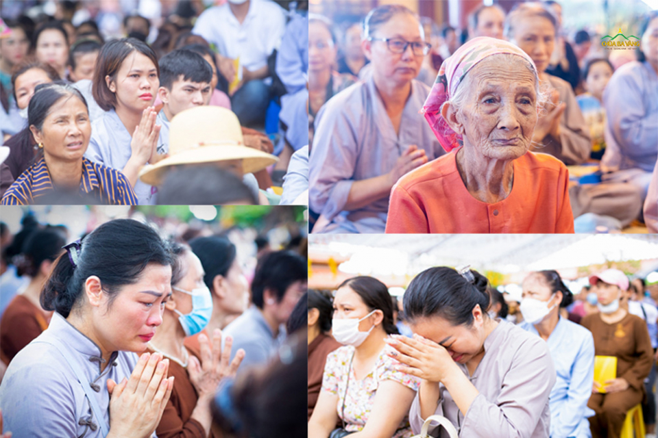 Phật tử xúc động hướng tâm tham dự lễ cầu siêu