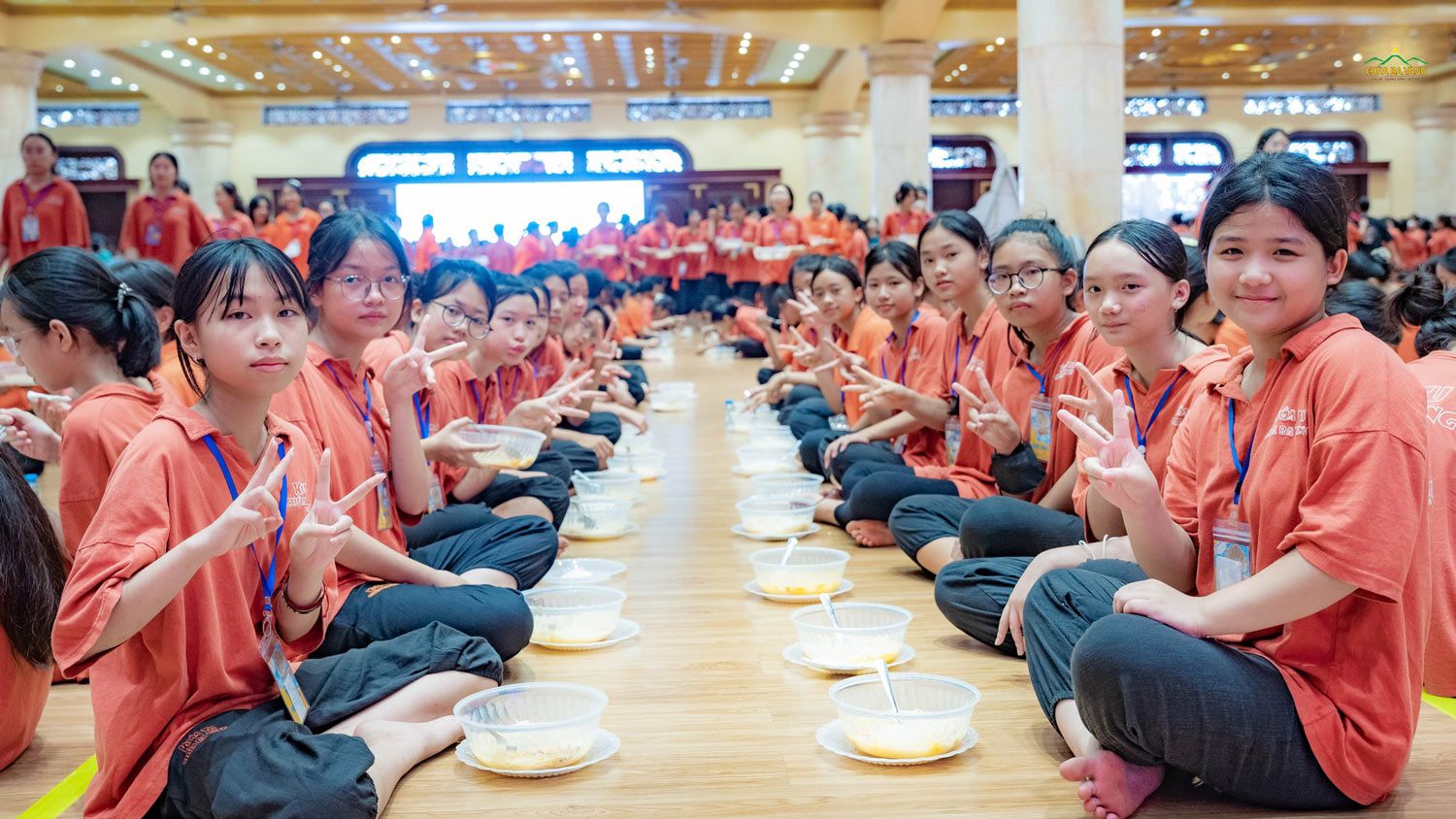 Tranh thủ check-in trước khi thưởng thức bữa sáng ngon lành